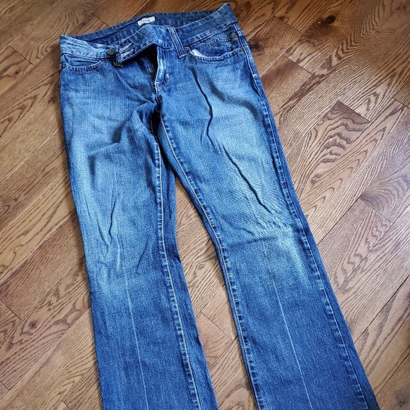 Vintage GUESS Jeans - Picture 2 of 8